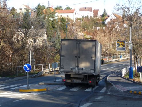 Bezpečnostní úpravy 1. etapa - ulice Hlavní Bezpečnostní úpravy 1. etapa - ulice Hlavní